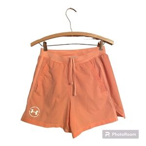 Under Armour Coral Athletic Shorts Women’s Small/Medium